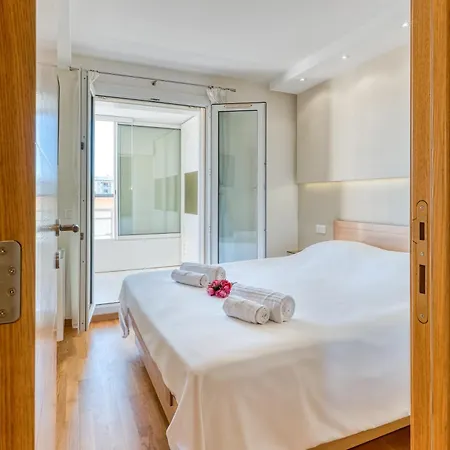 Sea View With Swimming Pool - Happy Appartamento Golfe Juan