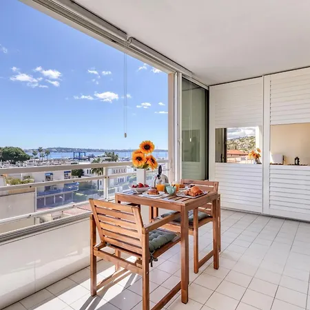 Sea View With Swimming Pool - Happy *