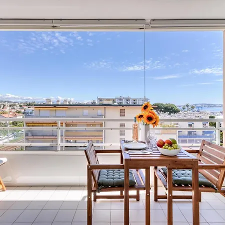 Sea View With Swimming Pool - Happy Lägenhet Golfe-Juan